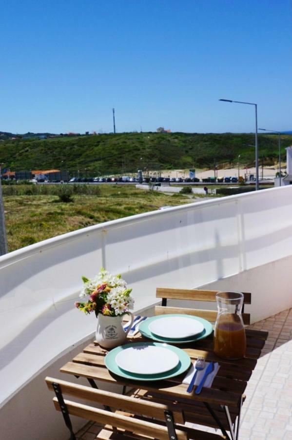 Apple Beach House Apartment Sintra Bagian luar foto